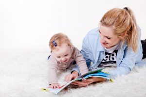 Quality Time with your Children: Fun and Cheap Ideas-Get them hooked on reading