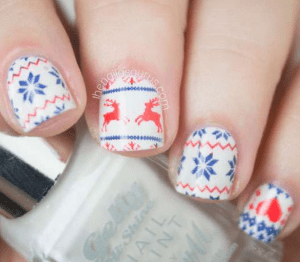 34 Festive Nail Art Designs to Get You in the Holiday Spirit