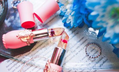 Lipstick and perfum, gifs