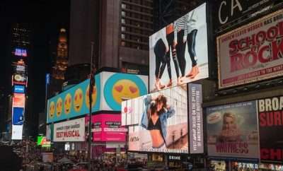 Billboard or hoarding ads